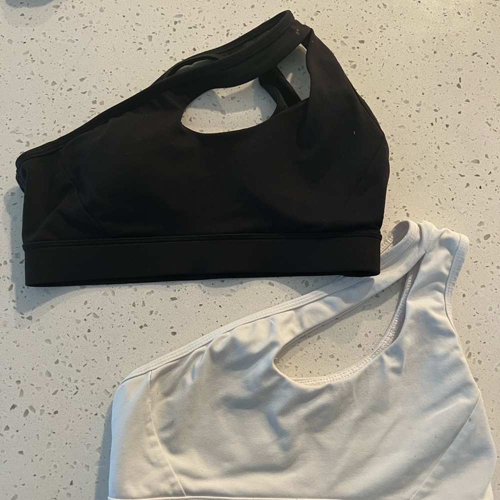 2 one strap sports bra.